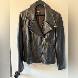 Danier Women’s Black Leather Jacket